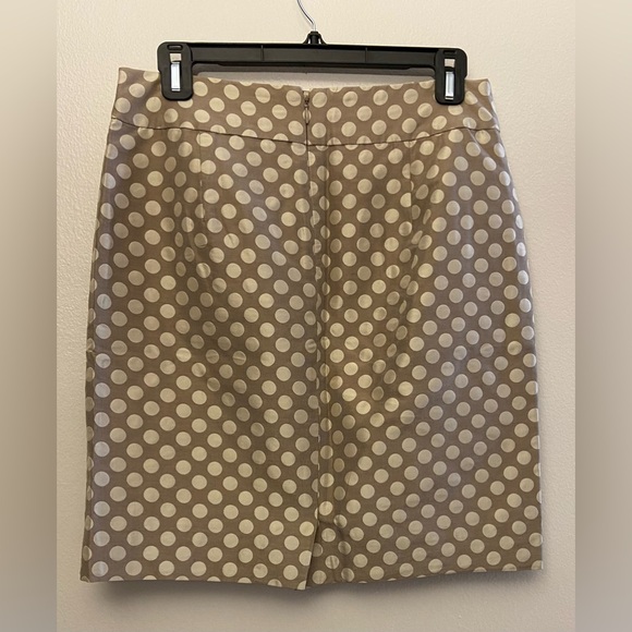 J.‎ Crew Silk Blend Taupe Polka Dot Pencil Skirt Size 4 - Picture 2 of 5